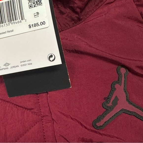 Nike Air Jordan Puffer Down Jacket - Picture 2 of 5